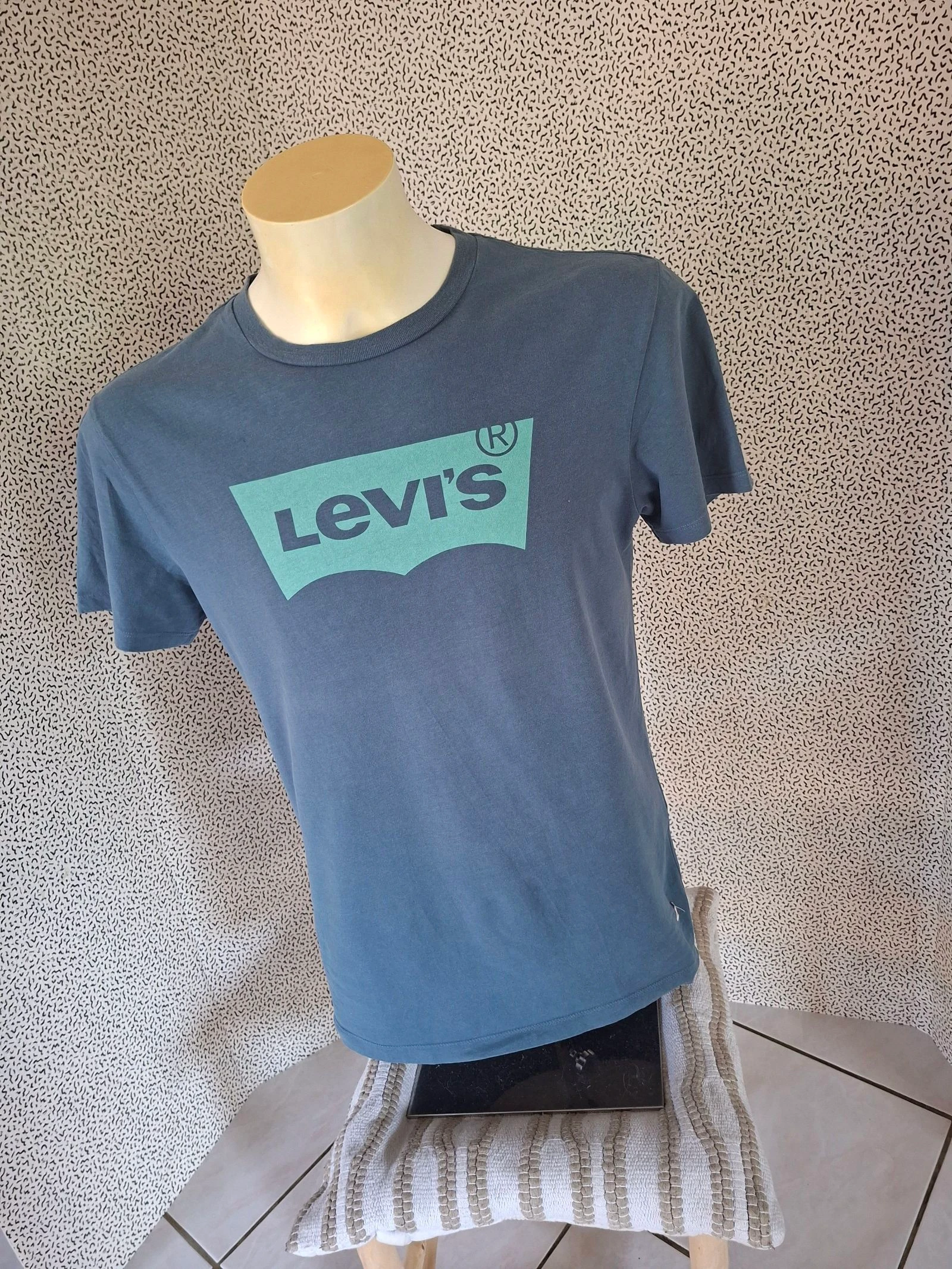 T-shirt Levi's bleu logo Batwing homme taille M 100% coton